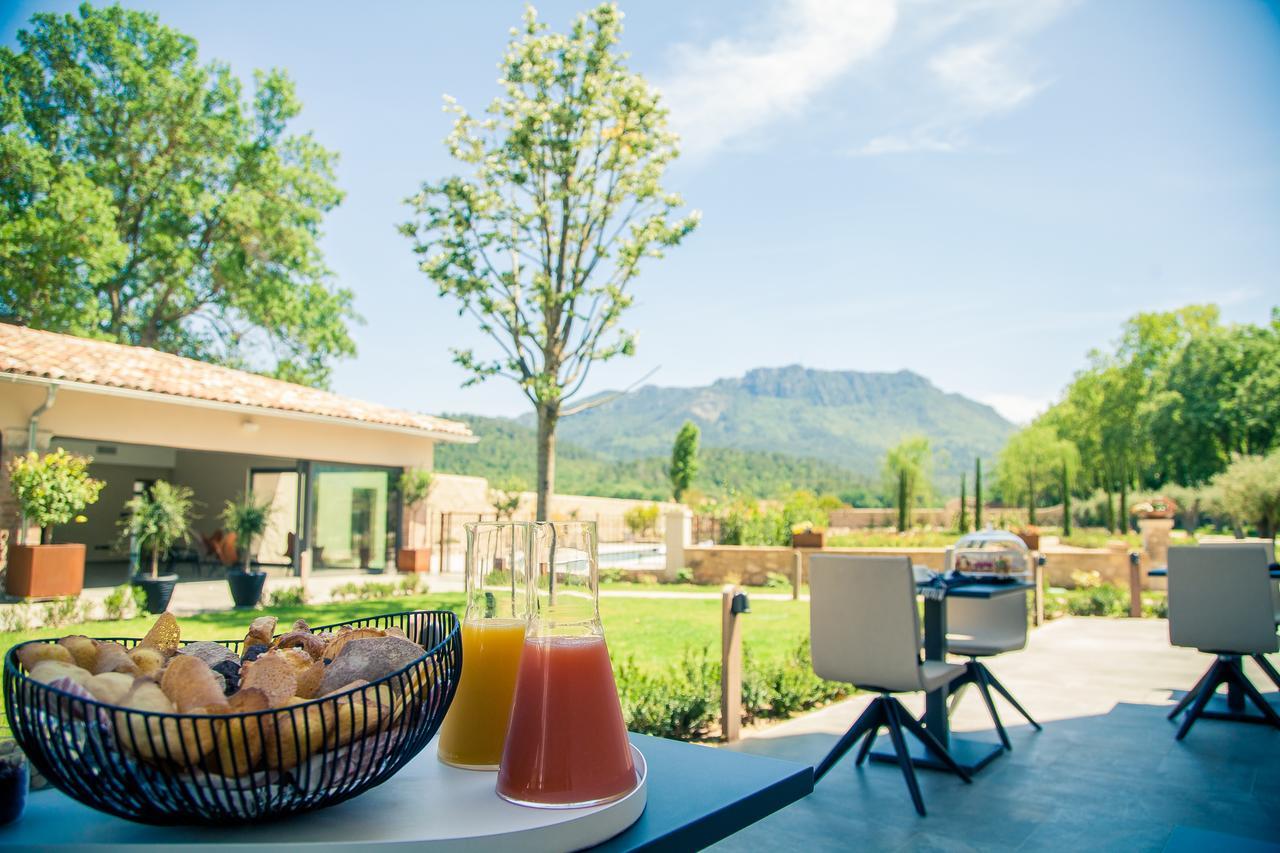 Bastide Saint Julien Bed and Breakfast La Celle  Eksteriør billede