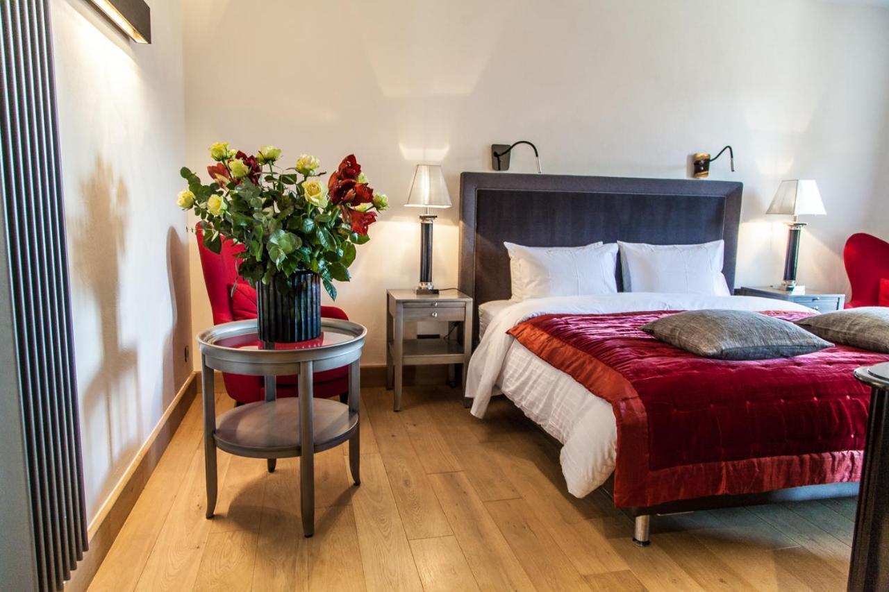 Bastide Saint Julien Bed and Breakfast La Celle  Eksteriør billede